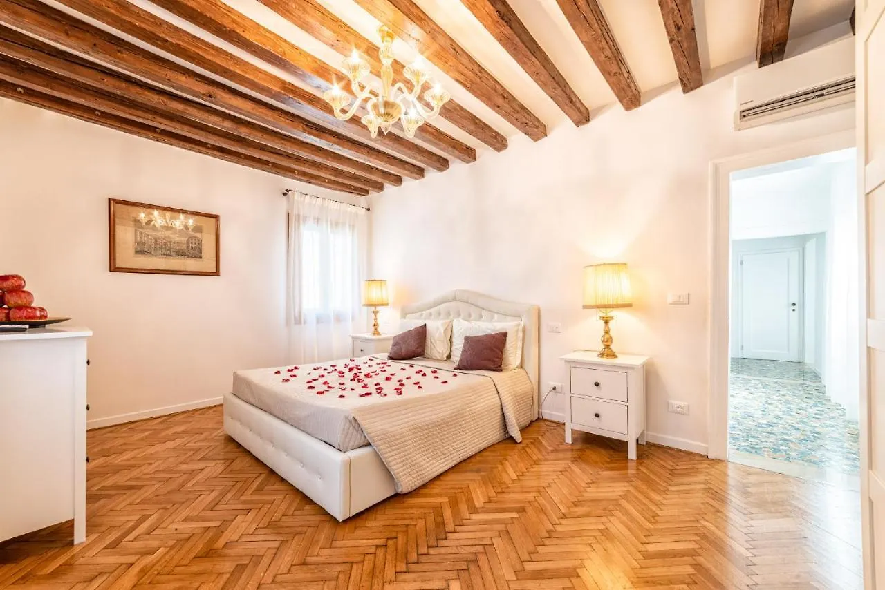 Casanova Fenice - Canal View Venezia Appartamento